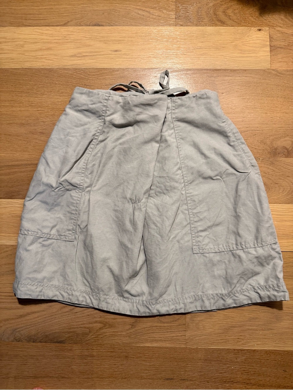 Aritzia Wilfred Light Gray Linen A-Line Mini Skirt